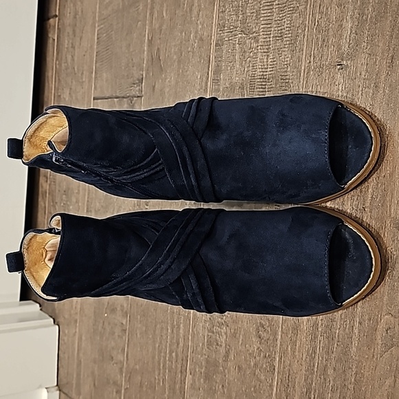 Journee Sabeena Collection Navy Boots sz 9 - Picture 6 of 7